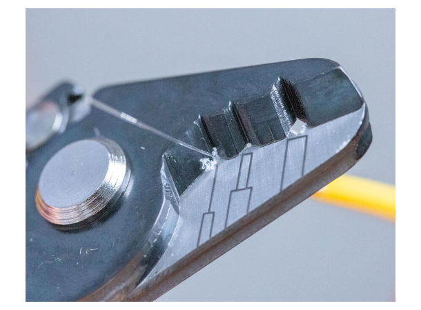 Jonard fiberskalare 3-hål 900/250µm JIC-375 