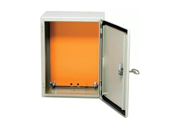 Toten veggskap platedør hvit IP66 B-300 x D-210 x H-400 