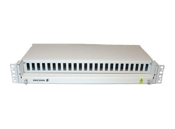 Ericsson Fiberpanel 24xSC Duplex - 1,5HE Uttrekkbart- inkl. rack-mutter og skruer 