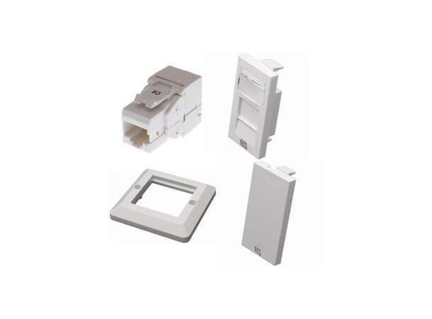 ECS 1xRJ45 UTP Cat6 Innfelt Komplett produkt - Rett uttak - Tooless 