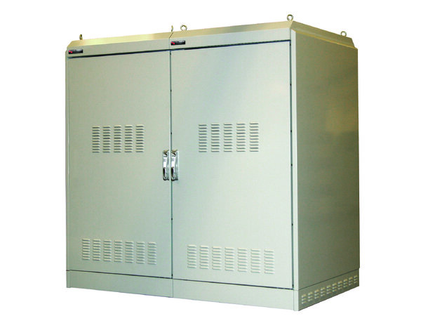 Triarca Orion klimaskap CCO 138-D 2x24U Toppvifte,termostat, skinner inkl. 