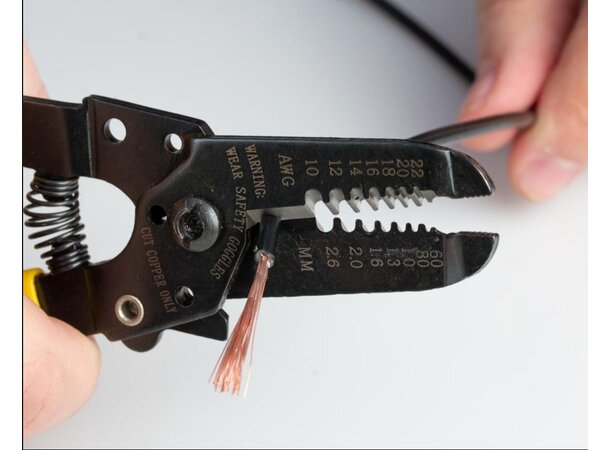 Wire stripper 10-22 AWG Cable & Wire and fibre jacket stripping 