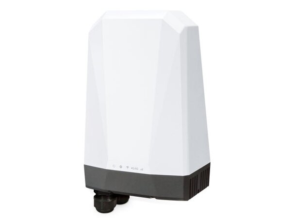 Industri 5G NR/4G LTE Utendørs Gateway 1 port 1Gbps PoE+, IP68, Dual SIM 