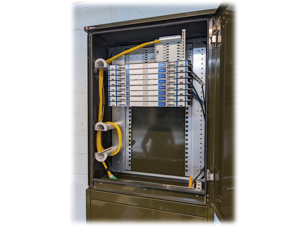 Triarca fiberskap FT 785 XL RAL 7024 Euro sylinder lås 