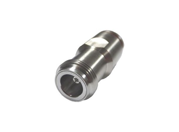 Konnektor 50 Ohm N hun 400BPNF-C Til CNT400 type kabler, CommScope 